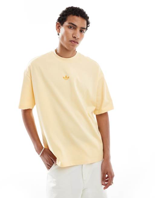 adidas Originals - Oversized T-shirt met logo in het midden in pasteloranje