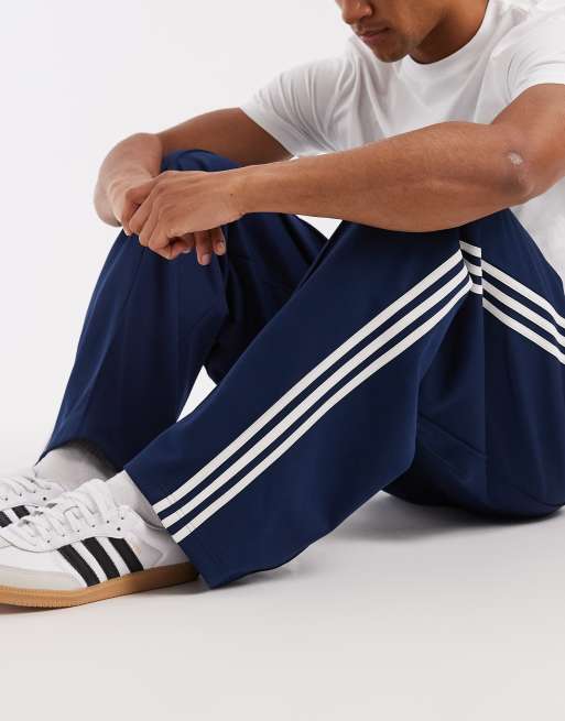 adidas Originals – Oversized-Trainingshose in Night Indigo, 4 von 5