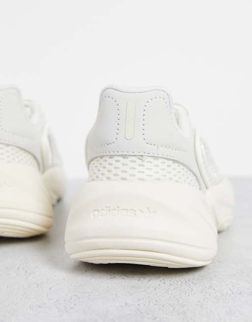 adidas Originals – Ozelia – Sneaker in gebrochenem Weiß mit