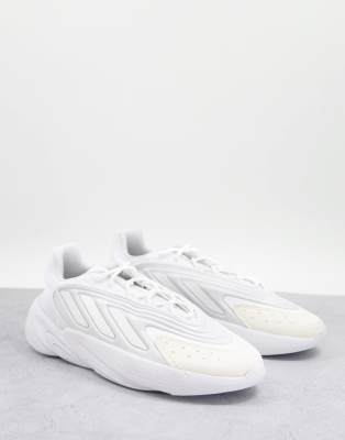 ADIDAS ORIGINALS OZELIA SNEAKERS IN TRIPLE WHITE