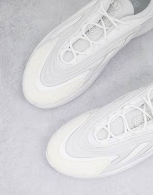 adidas ozelia triple white