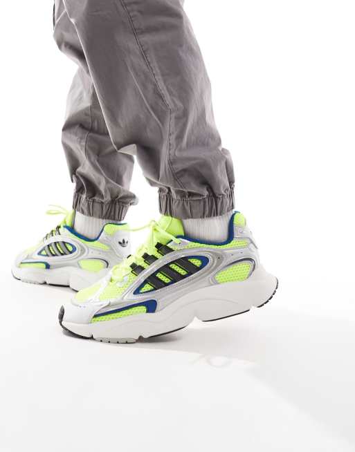adidas Originals – Ozmillen – Vita sneakers