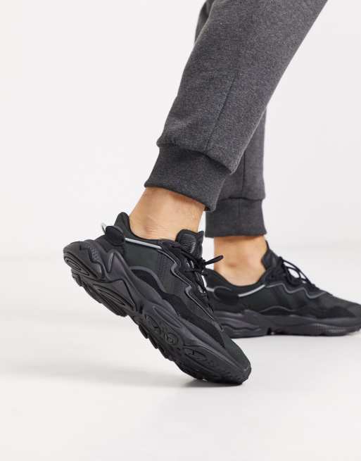 Ozweego noir femme sale