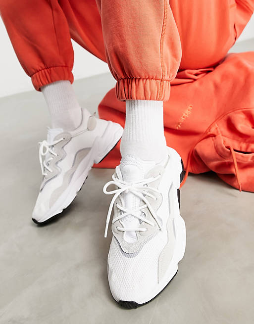 adidas – Originals – Ozweego – Białe buty sportowe