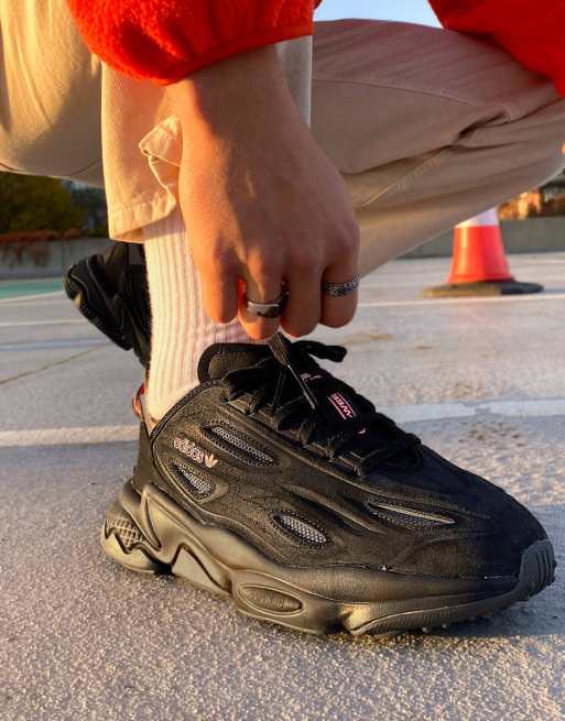 adidas Originals – Ozweego Celox – Svarta träningsskor