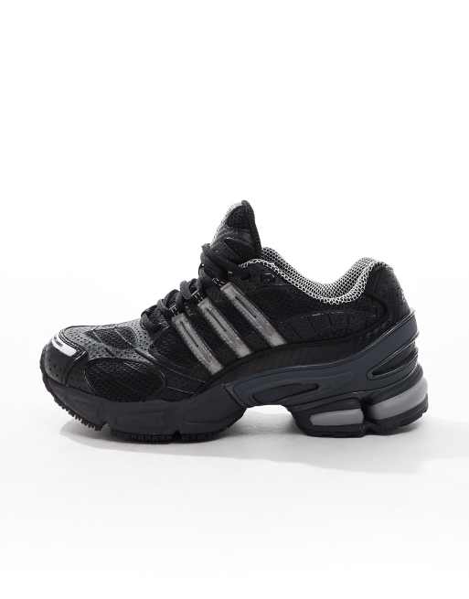 Ozweego nere hot sale