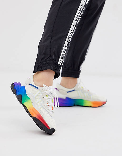 adidas Originals – Ozweego – Sneaker mit Pride-Design