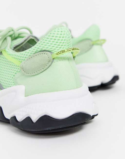 Ozweego store vert fluo