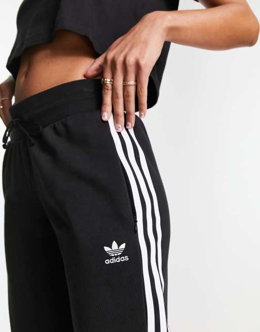 Jogging adidas noir shop et blanc slim