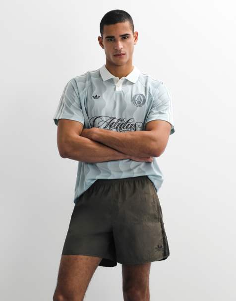 adidas Originals - Pantalones cortos caquis con tres rayas - view 1
