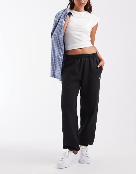 adidas Originals - pantalones de chándal Classics en negro - view 1