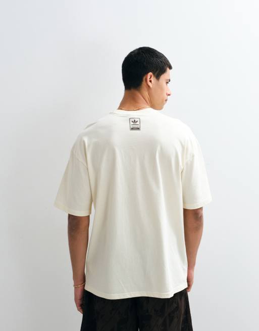 adidas Originals Paris Logo T-Shirt in Cremeweiß, 4 von 5
