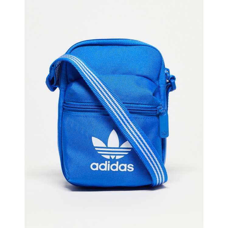 Sac adidas bleu 2025
