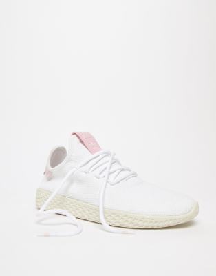 adidas hu blanche et rose