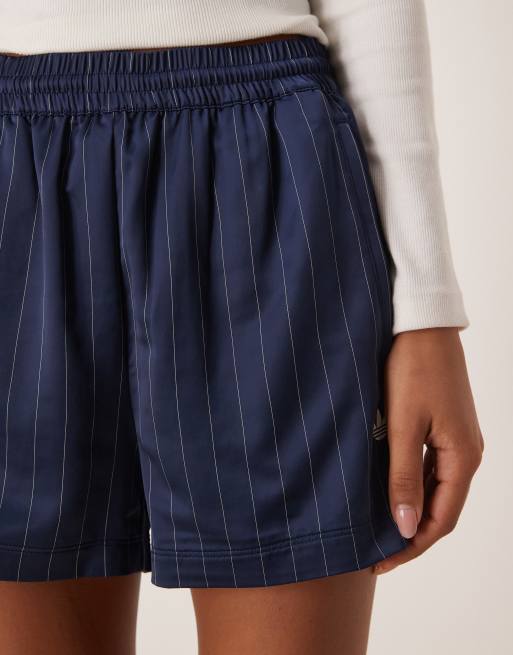 ★adidas★ 25SS PIN STRIPE SATIN SHORTS★早期完売★ adidas Originals pin stripe satin shorts in navy | ASOS