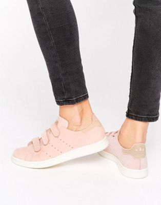forseelser detekterbare hat adidas Originals Pink Nubuck Leather Stan Smith Sneakers With Strap | ASOS