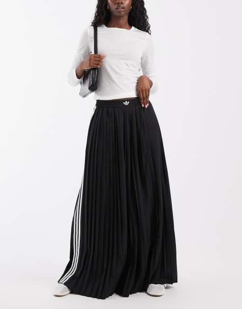 adidas Originals pleated loose track pants in black - view 1