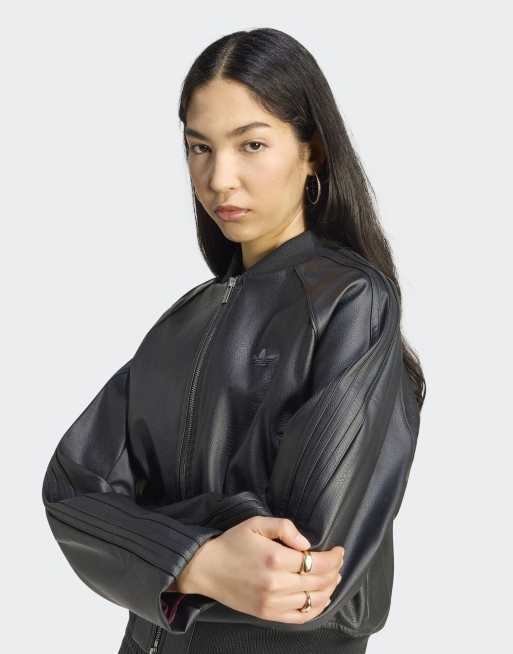 adidas Originals – Pleather SST – Trainingsjacke in Schwarz/Kastanienbraun, 4 von 5