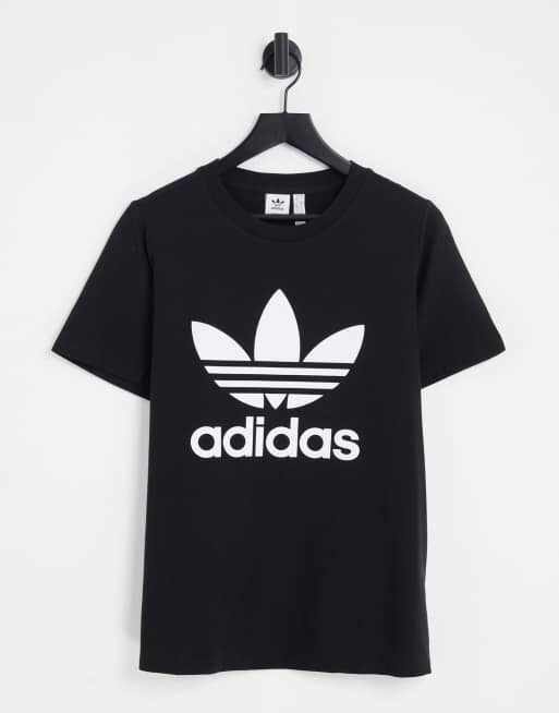 adidas Originals Plus adicolor large logo t-shirt in black