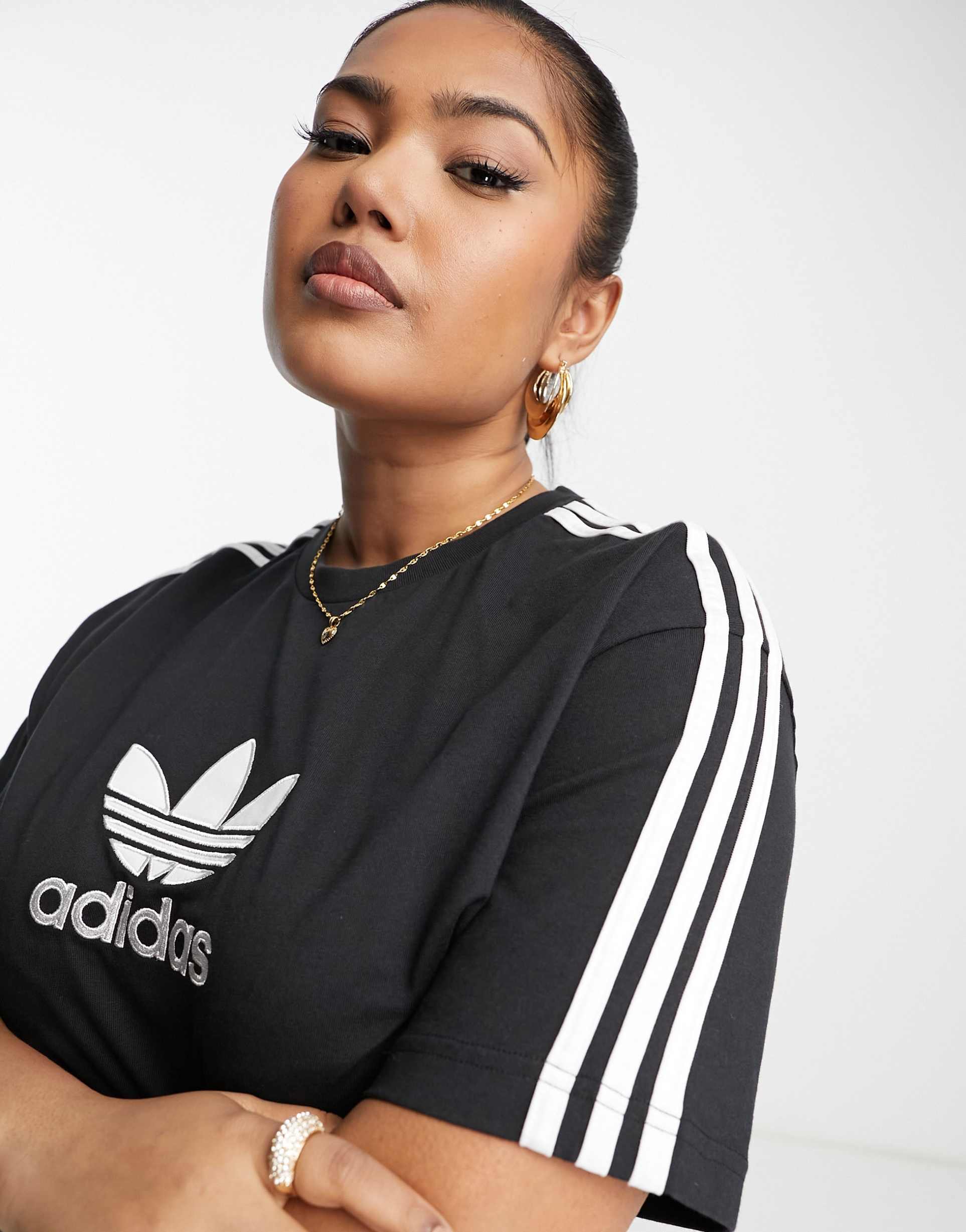adidas Originals Plus 'centre stage' trefoil t-shirt in black view 2