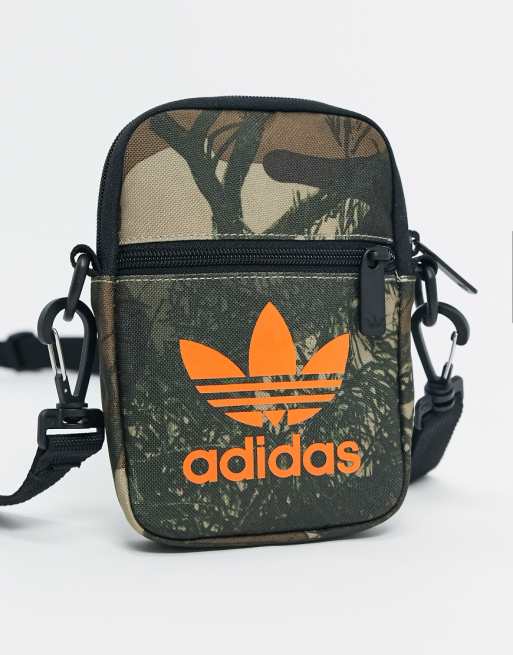 adidas originals pochette adidas originals pochette