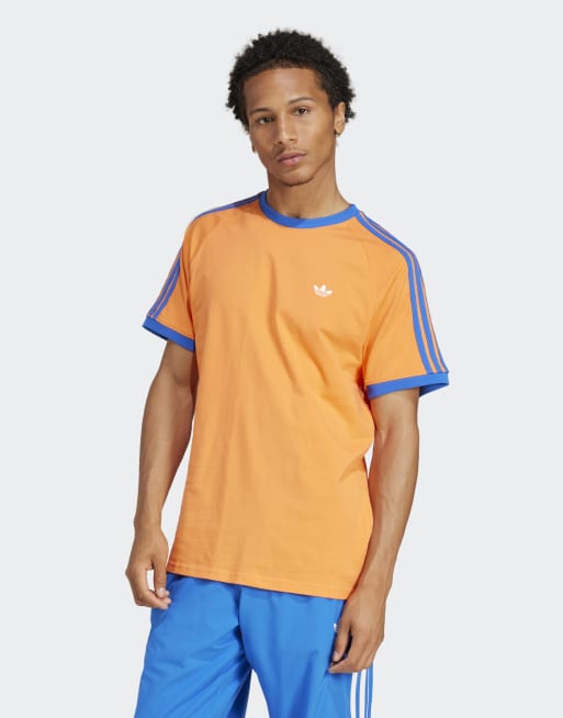 adidas Originals – Pomarańczowy T-shirt ze wzorem z monogramem