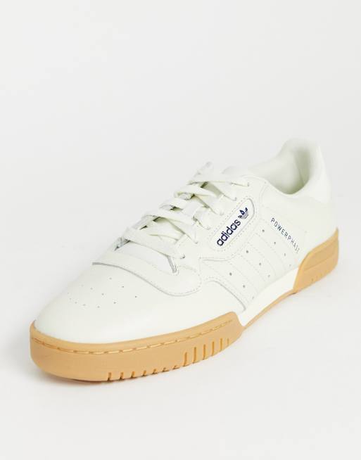 Adidas store powerphase weiß