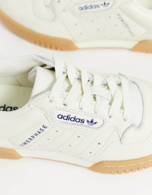 Adidas originals powerphase trainer shop off white / dark blue