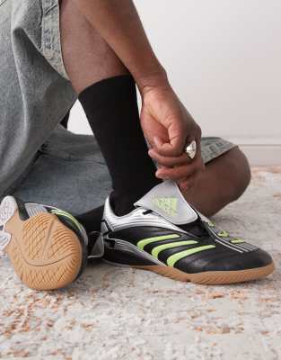 adidas Originals - Predator Sala - Sneaker in Schwarz und Grün