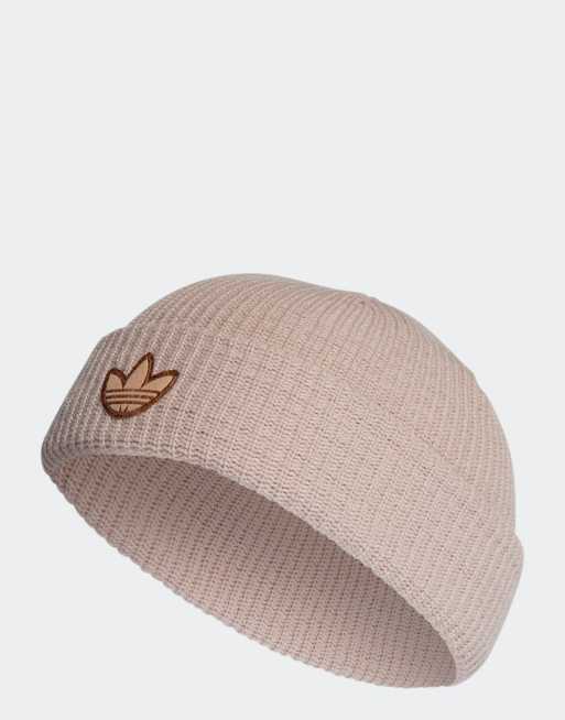 adidas Originals - Premium beanie in gebroken wit