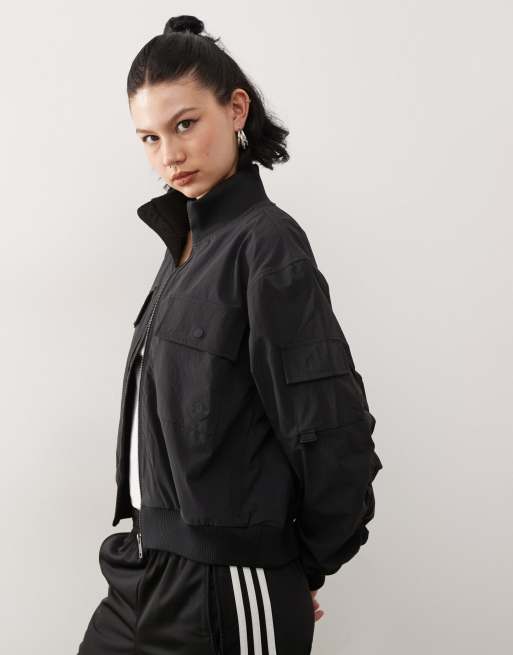★人気★ adidas originals Premium Essentials JACKET adidas Originals Premium Essentials jacket in black | ASOS