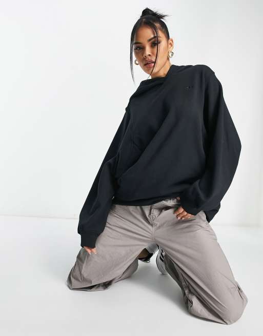 adidas Originals - Premium Essentials - Oversized hoodie in zwart