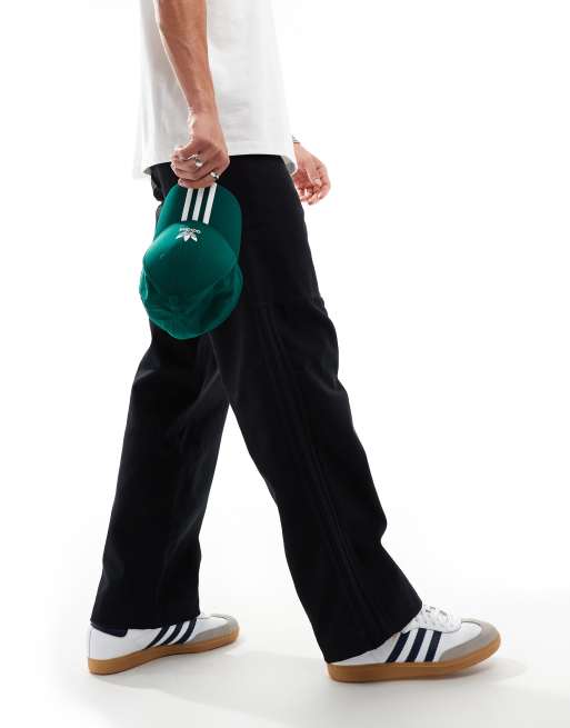 adidas Originals - Premium - Essentials - Sorte cargo-joggingbukser i twill