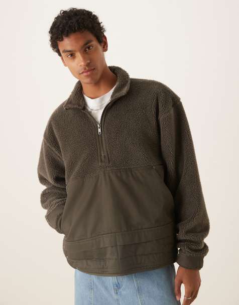 adidas Originals – Premium Essentials – Sweatshirt in Khaki mit kurzem Reißverschluss - view 1