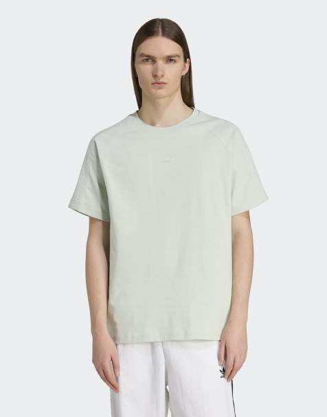 adidas Originals - Premium Essentials - T-shirt in groen - view 1