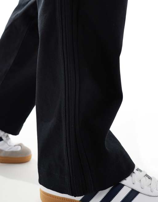 adidas Originals - Premium Essentials - Pantalon de jogging cargo en sergé - Noir