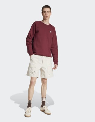 adidas Originals Premium essentials utility cargo shorts in alumina-Neutral