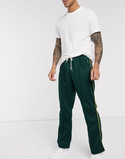 adidas Originals essentials slim fit sweatpants with small logo in