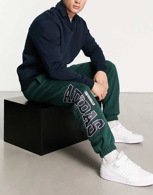 Varsity Logo Sweatpant