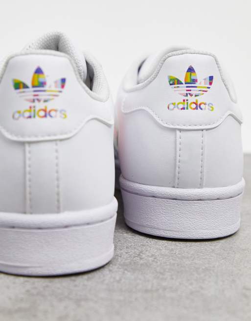 adidas Originals Pride Superstar Sneaker in WeiB ASOS