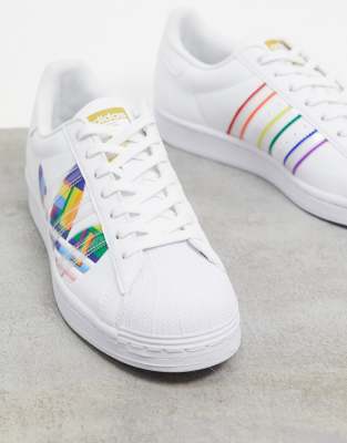 adidas pride superstar