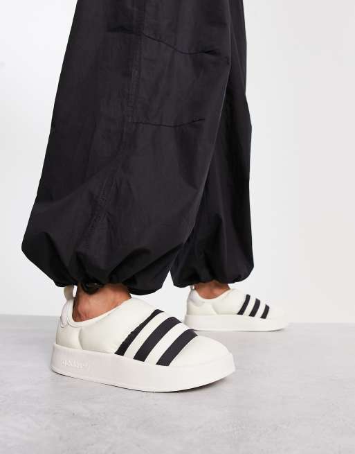 adidas Originals Puffylette Scarpe bianche con dettagli neri