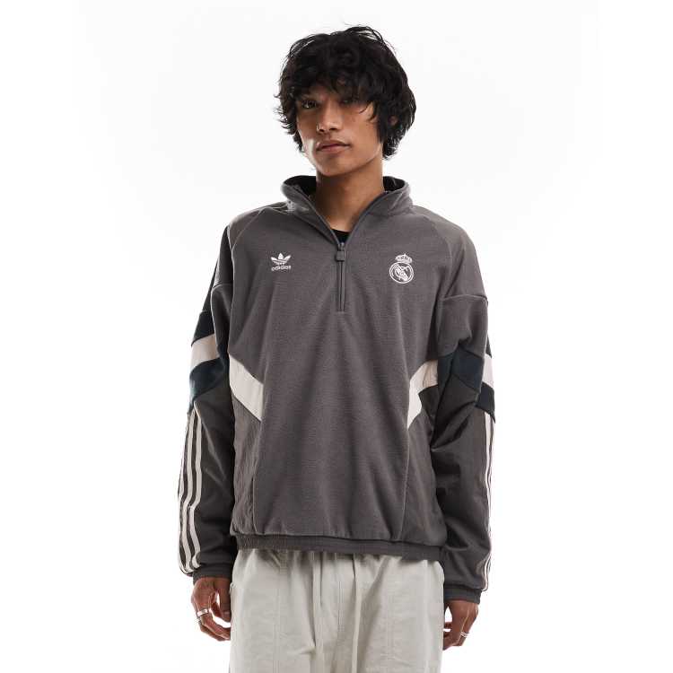 adidas Originals Real Madrid Sweatshirt in Grau ASOS