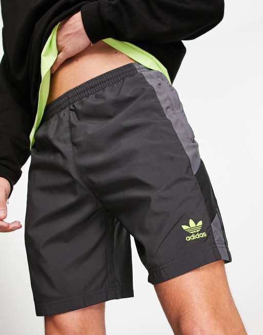 Adidas shorts store with back pocket