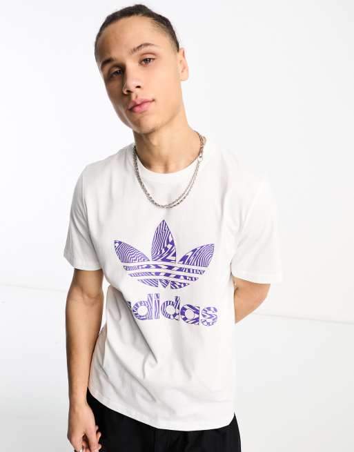 adidas Originals Rekive Sapri Goes Metaverse GRF T-shirt in white | ASOS