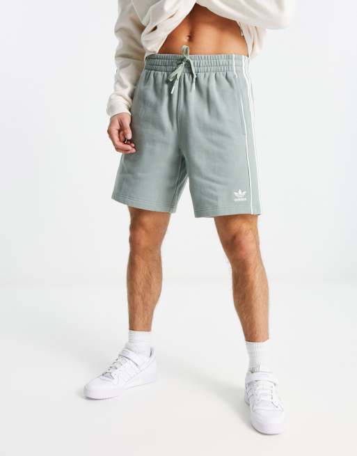 adidas Originals - Rekive - Short à logo et 3 bandes - Vert