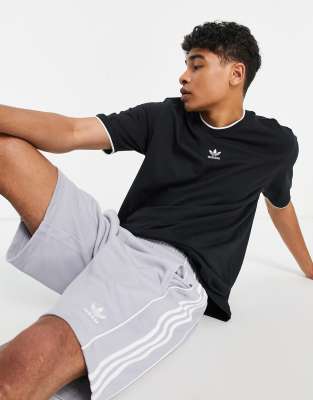 adidas Originals Rekive central logo t-shirt in black - ASOS Price Checker