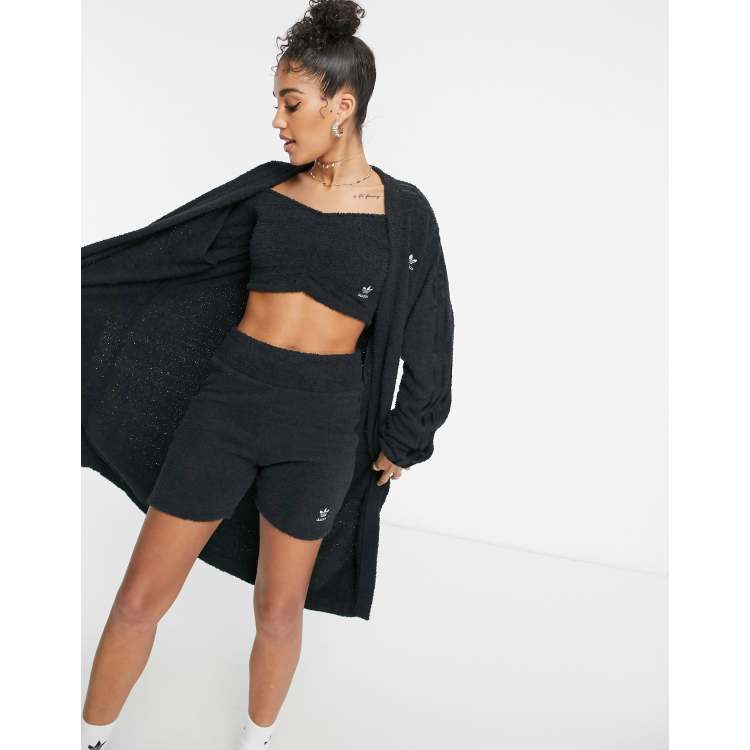 ス*ム様 adidas ブラック キルティングベストOサイズ adidas ブラック キルティングジャケット Oサイズ - メルカリ