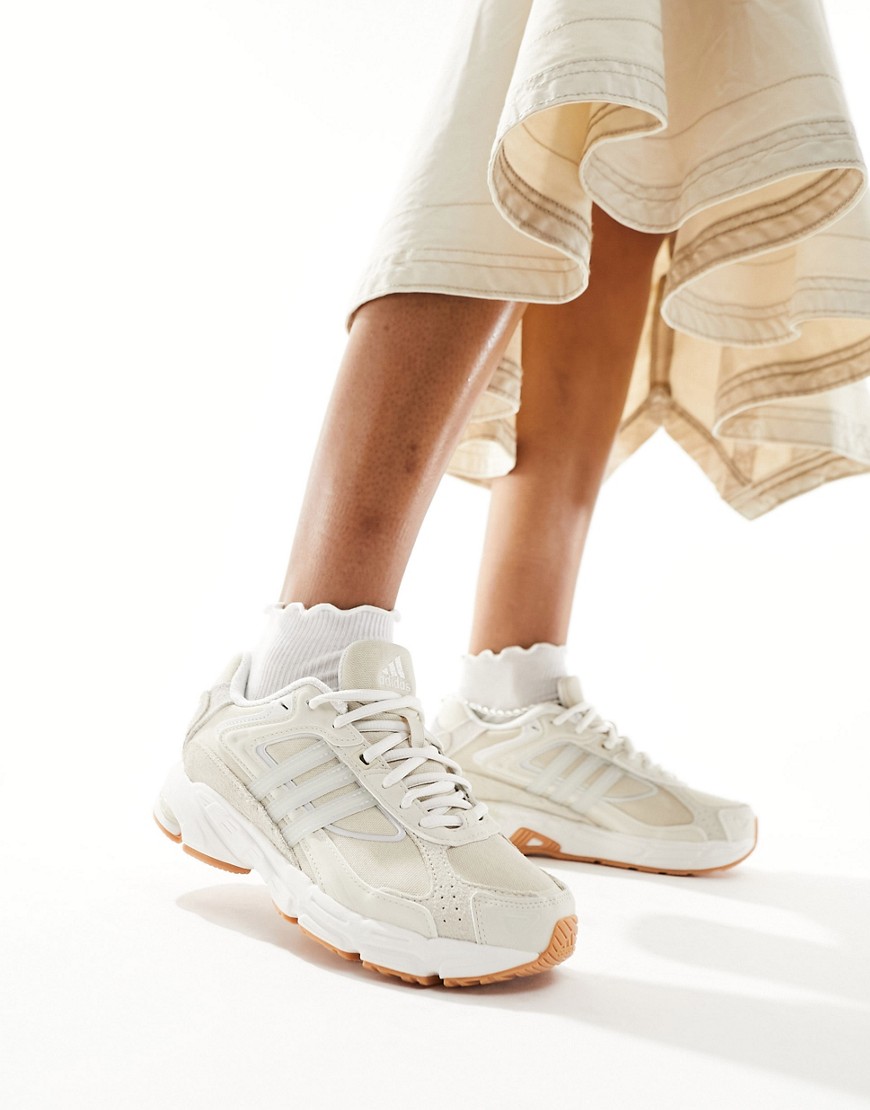 adidas Originals Response CL trainers in beige with gum sole-White