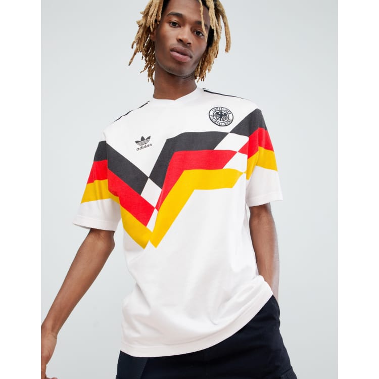 En la madrugada Correctamente ejemplo adidas Originals Retro Germany Football Jersey In White CE2343 | ASOS